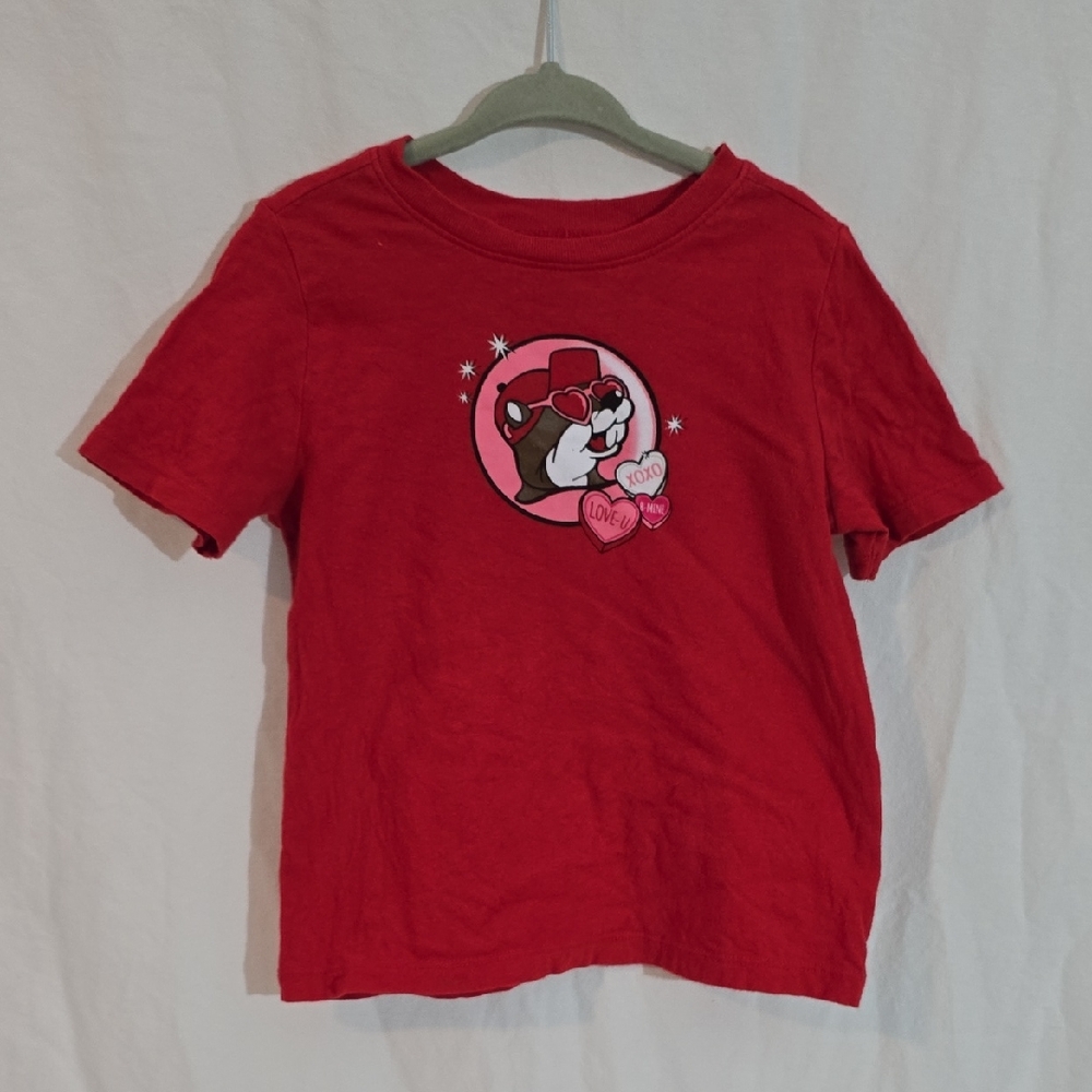 Buc-ee's Charming Red Kids Tee